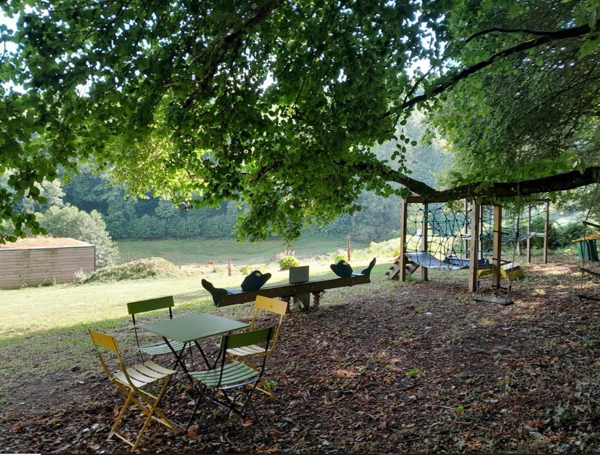 Chalet Charmant A Saint-Sylvestre Avec Terrasse Et Jardin Ambazac Buitenkant foto