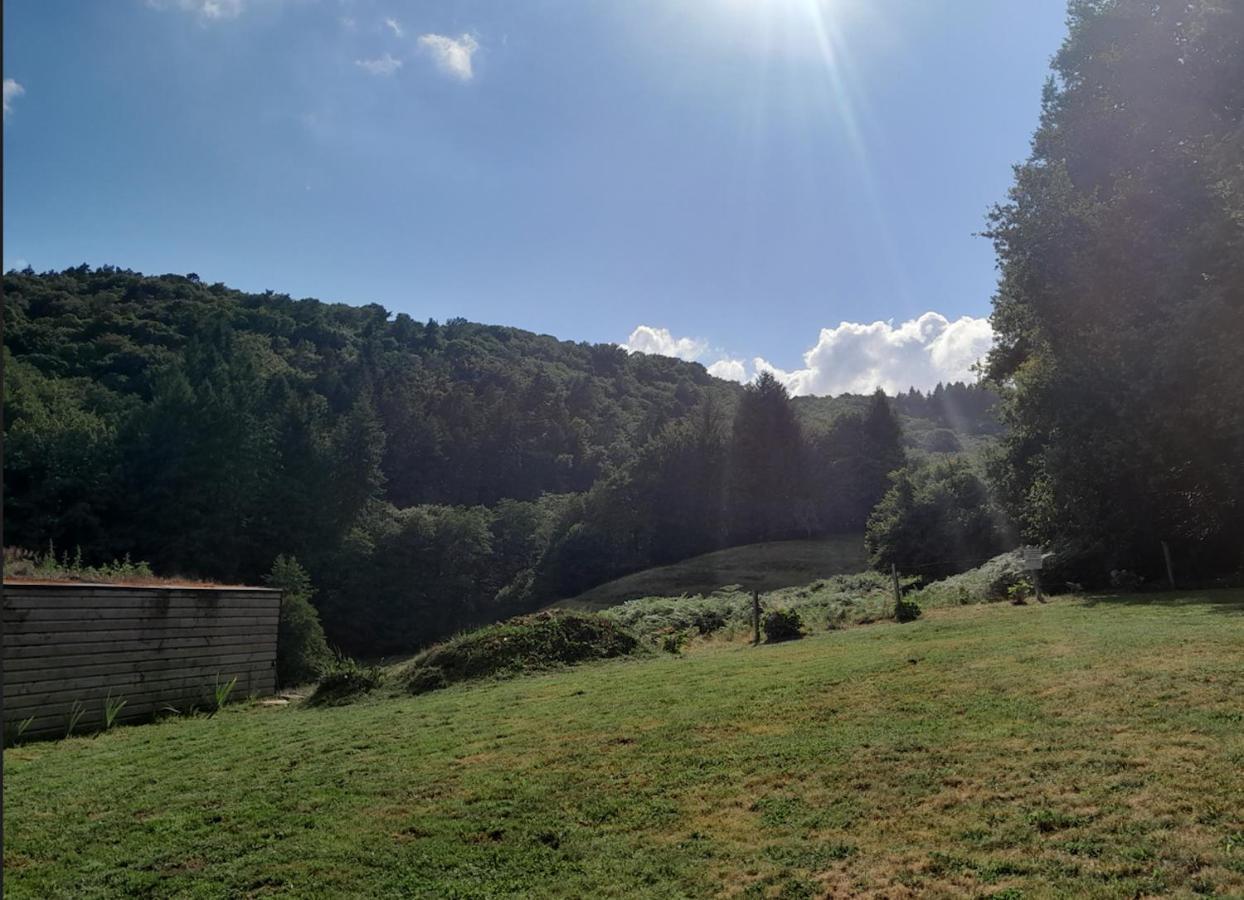 Chalet Charmant A Saint-Sylvestre Avec Terrasse Et Jardin Ambazac Buitenkant foto