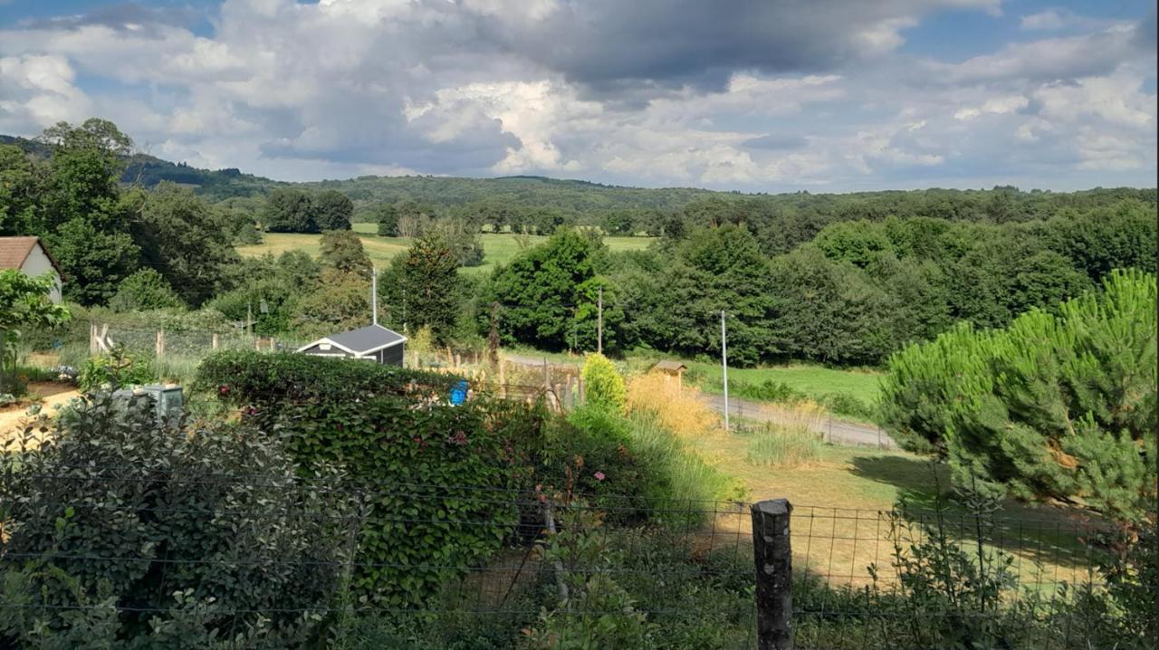 Chalet Charmant A Saint-Sylvestre Avec Terrasse Et Jardin Ambazac Buitenkant foto